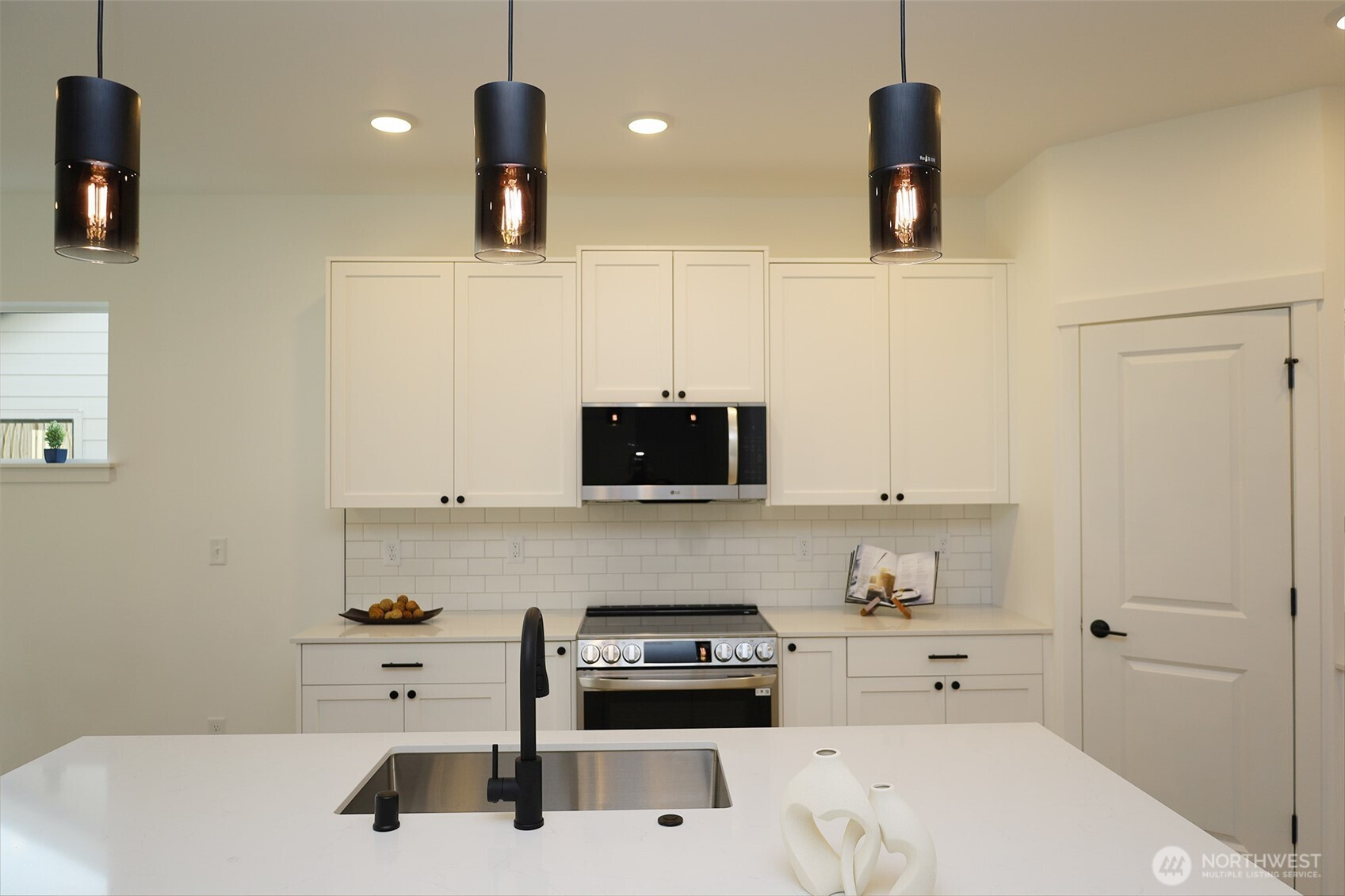 2859 Oleander Lane, Blaine, WA 98230