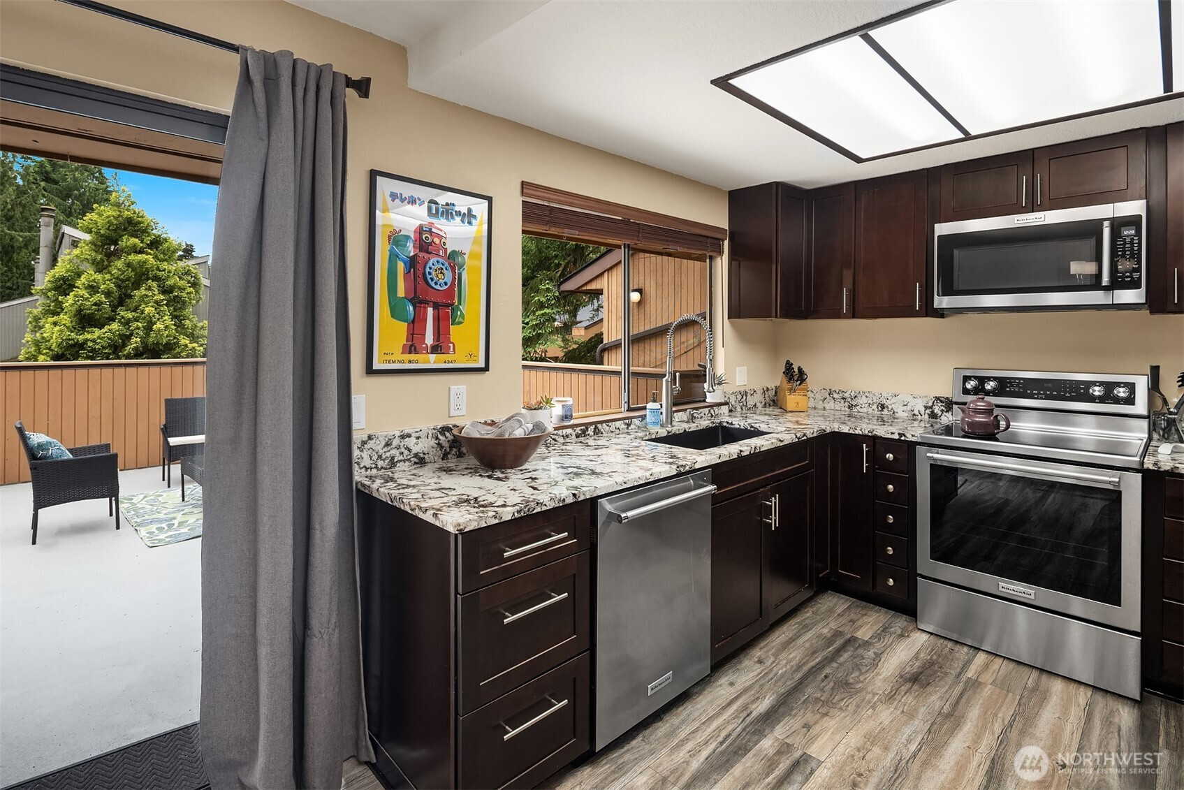 11201 3rd Avenue SE, Everett, WA 98208