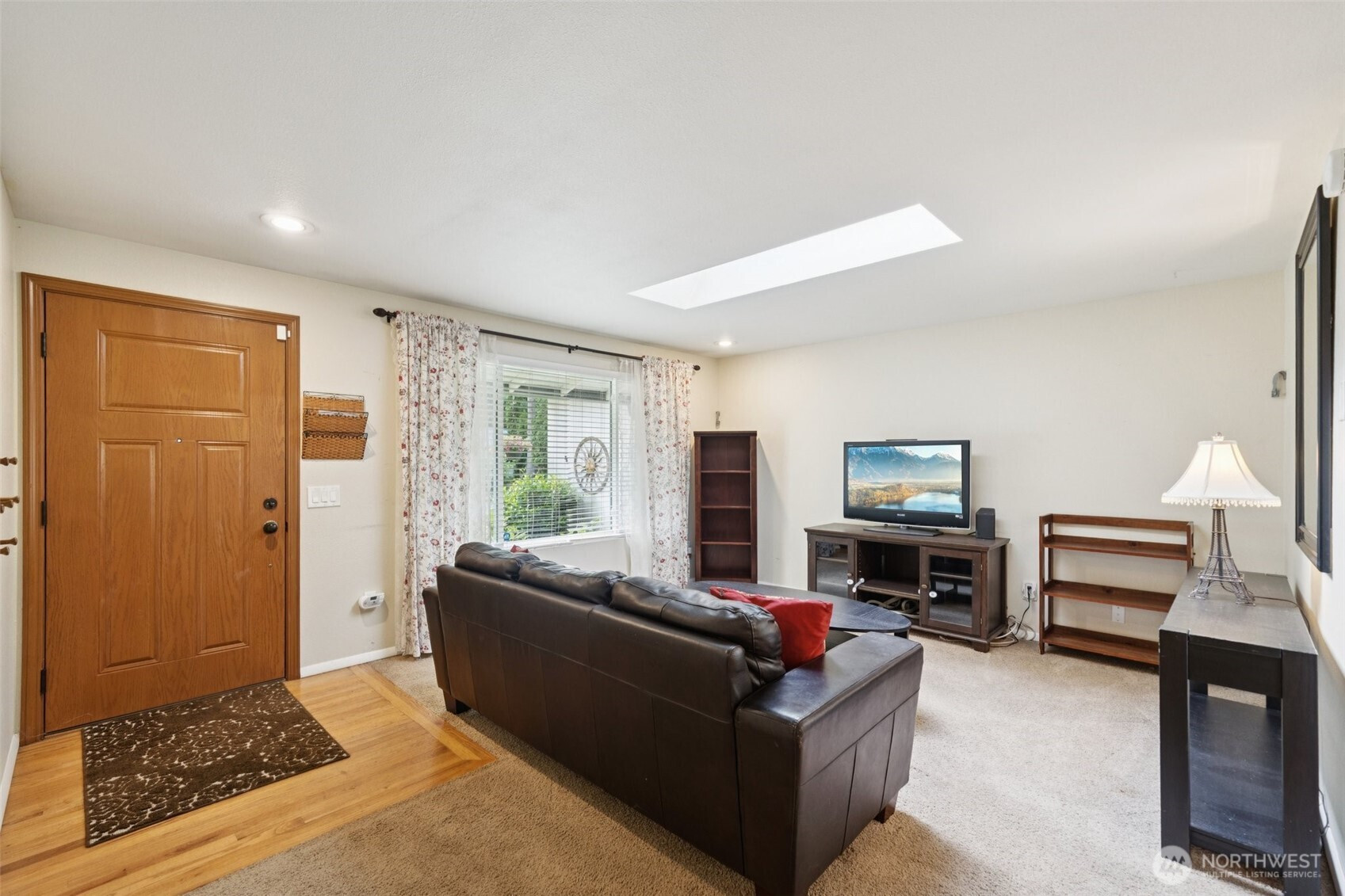 1019 209th Avenue NE, Sammamish, WA 98074