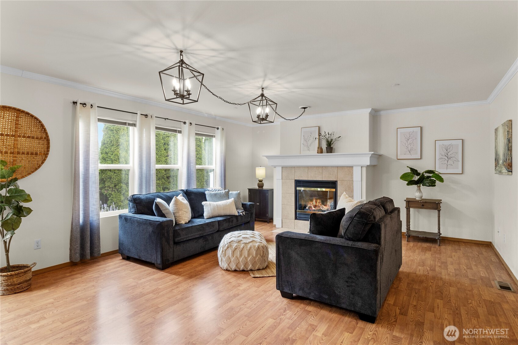 1662 Jensen Avenue, Dupont, WA 98327