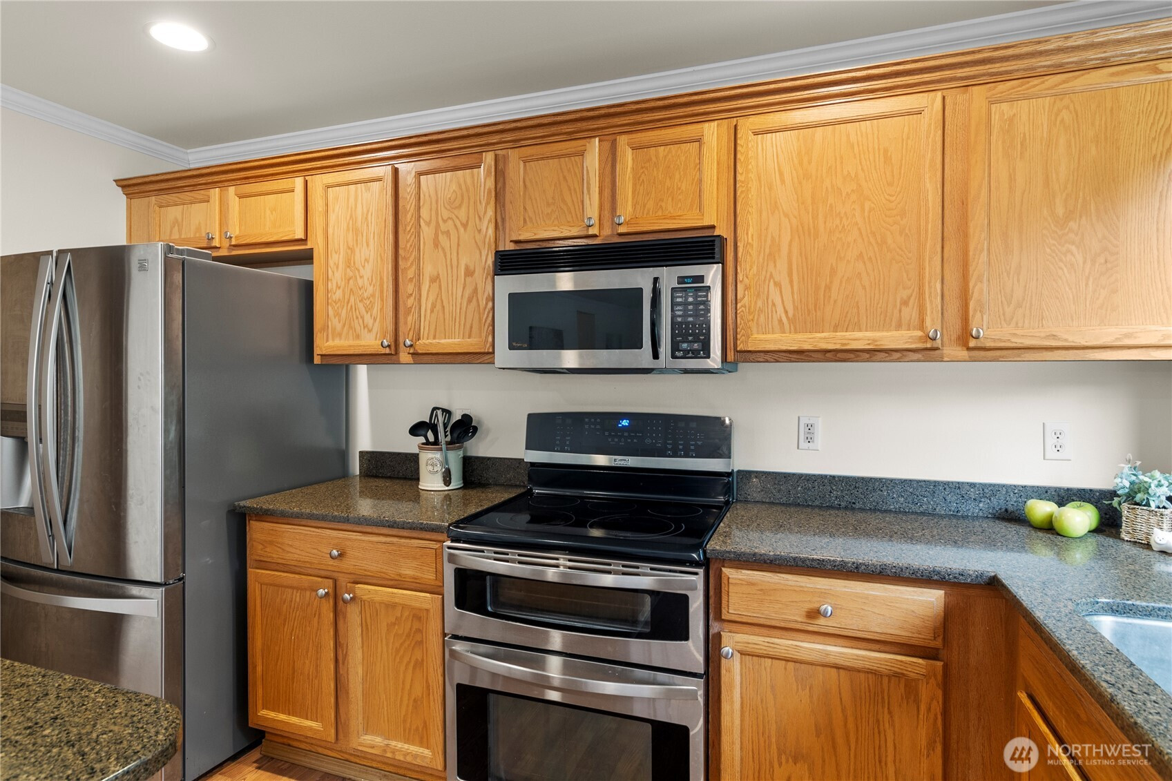 1662 Jensen Avenue, Dupont, WA 98327