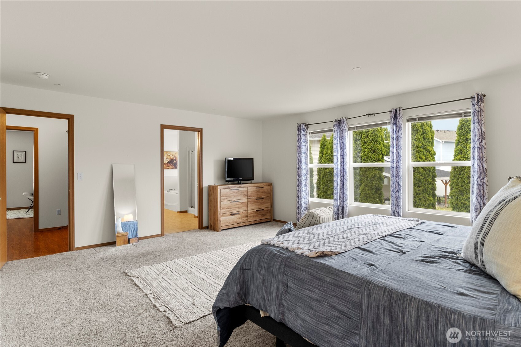 1662 Jensen Avenue, Dupont, WA 98327