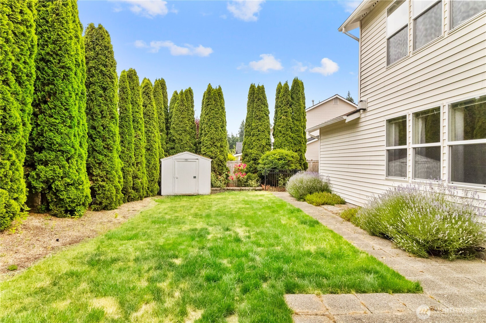 1662 Jensen Avenue, Dupont, WA 98327