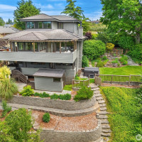 9201 24th Avenue NW, Seattle, WA 98117