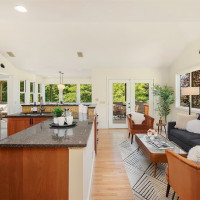 9201 24th Avenue NW, Seattle, WA 98117