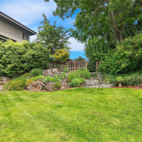 9201 24th Avenue NW, Seattle, WA 98117
