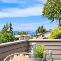 9201 24th Avenue NW, Seattle, WA 98117