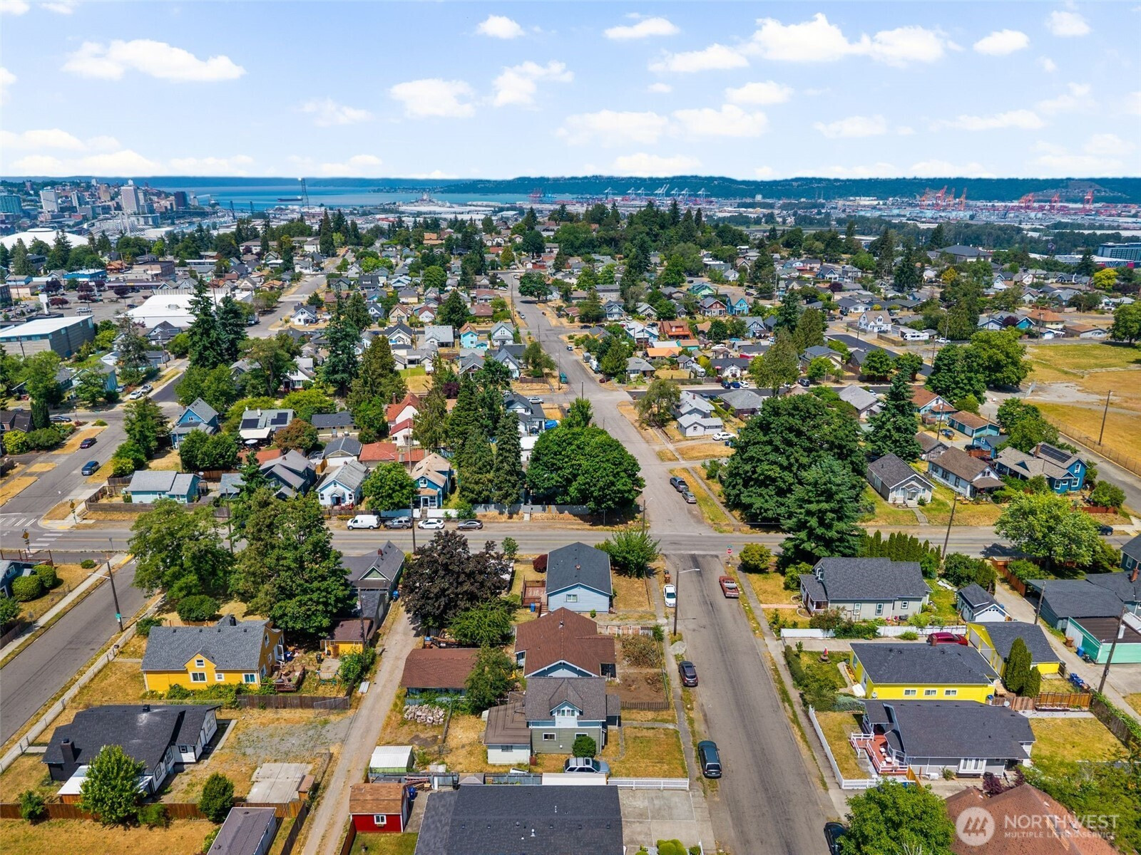 3570 E J Street, Tacoma, WA 98404