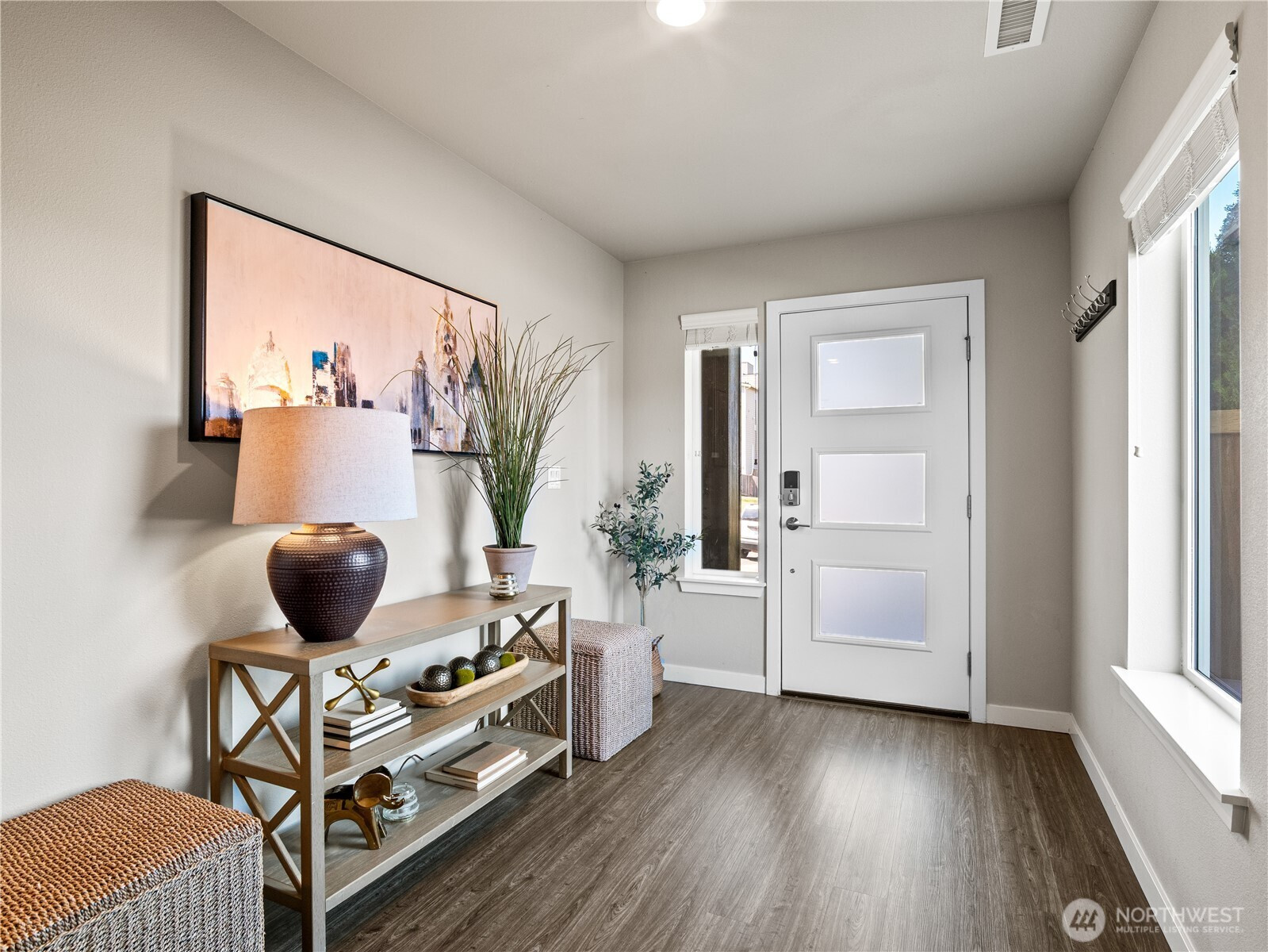 8269 S 118th Court, Seattle, WA 98178