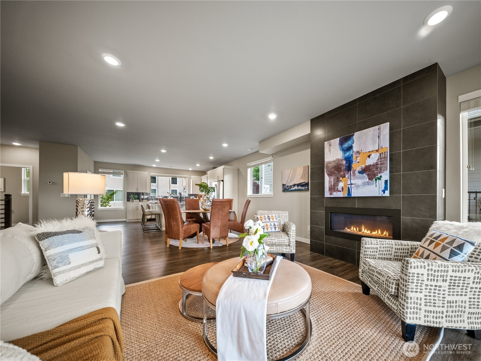 8269 S 118th Court, Seattle, WA 98178