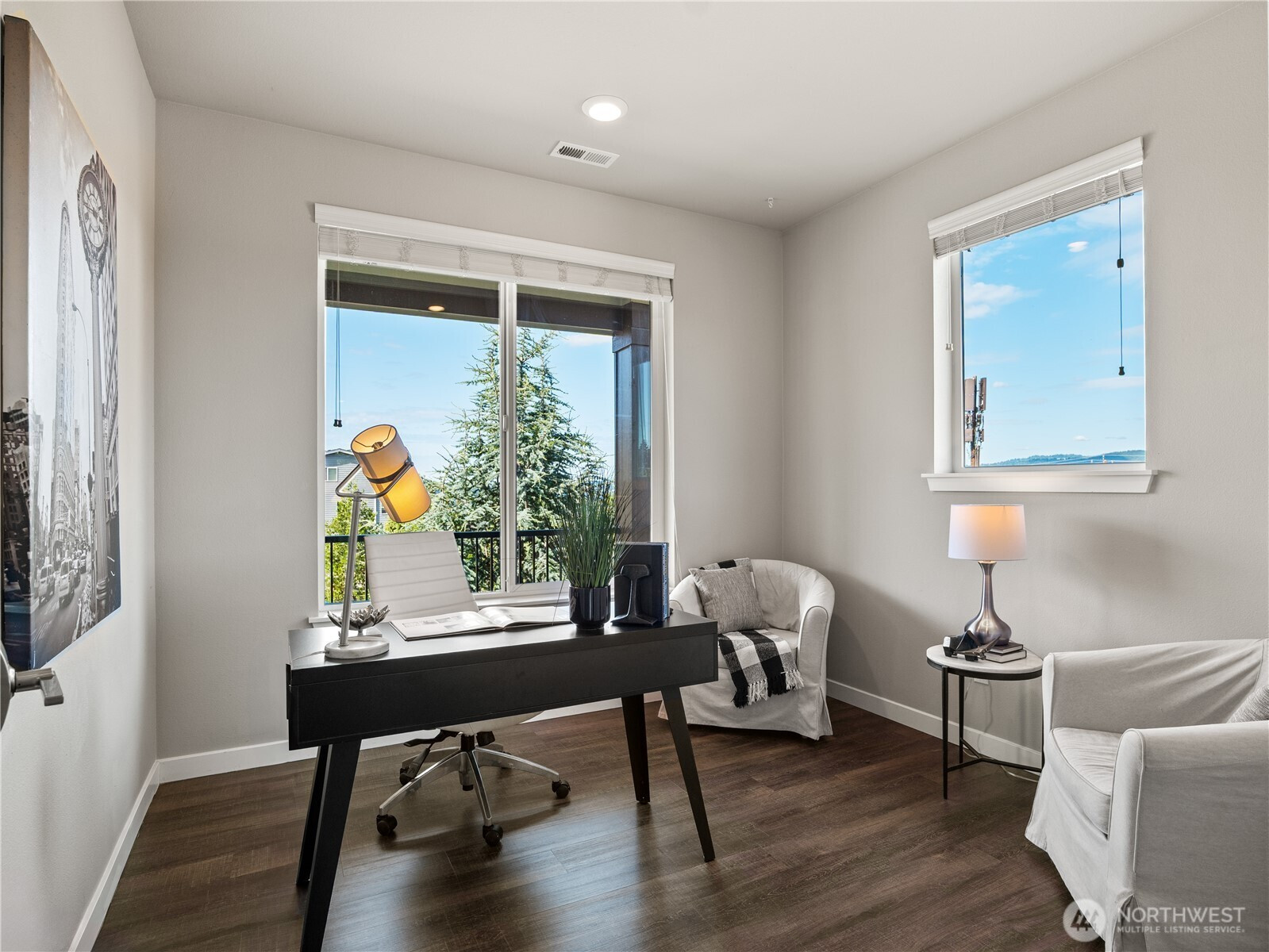 8269 S 118th Court, Seattle, WA 98178