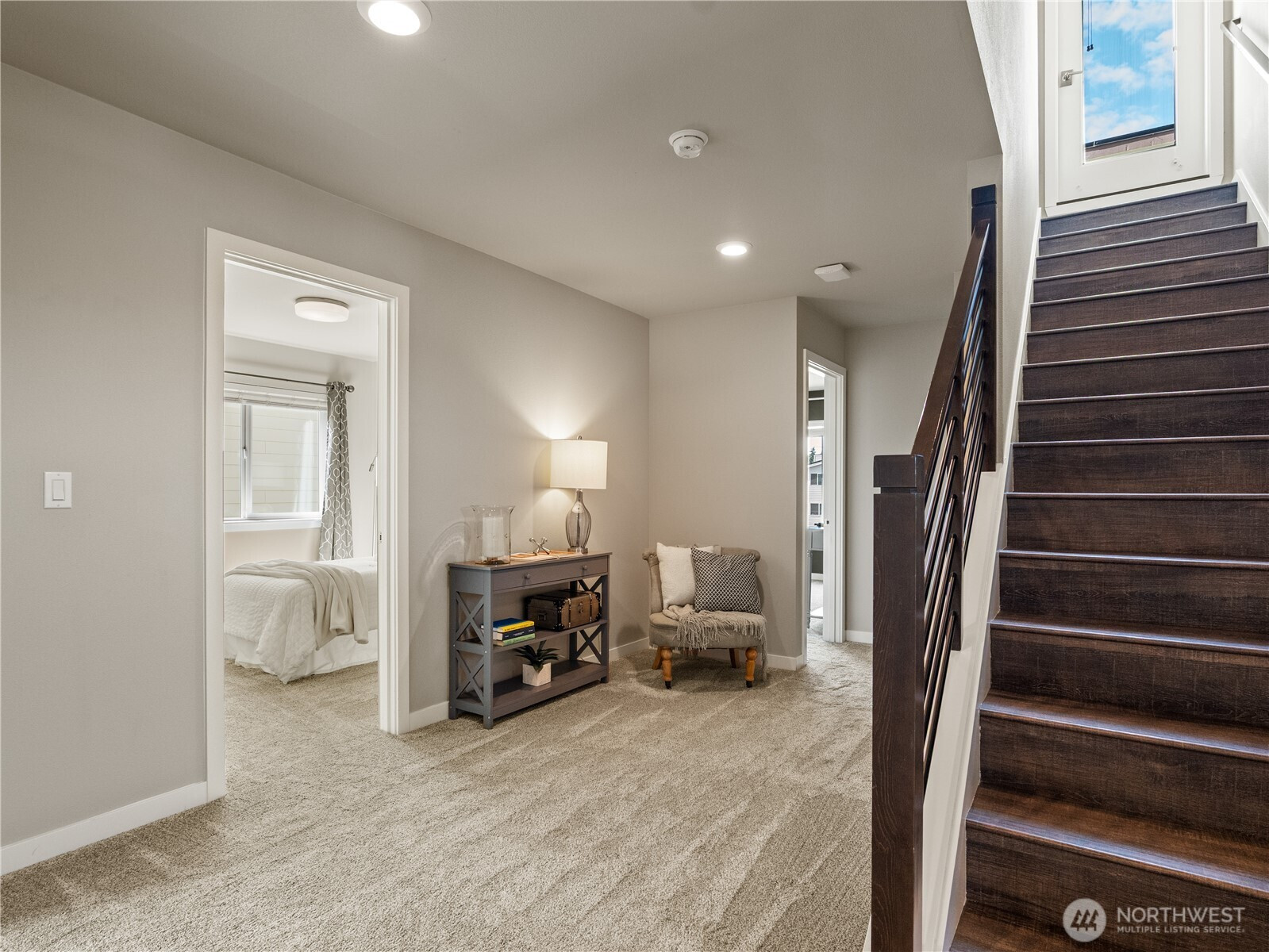 8269 S 118th Court, Seattle, WA 98178