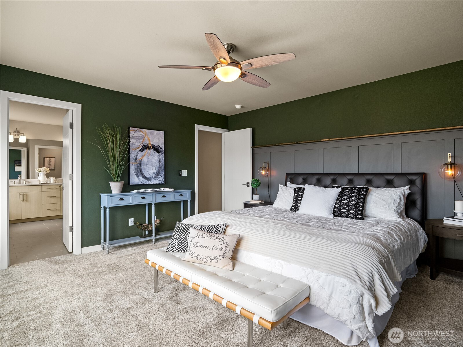 8269 S 118th Court, Seattle, WA 98178