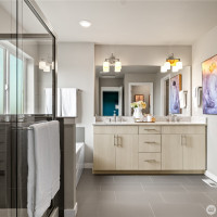 8269 S 118th Court, Seattle, WA 98178