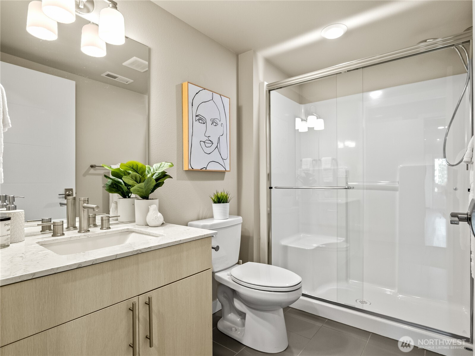 8269 S 118th Court, Seattle, WA 98178