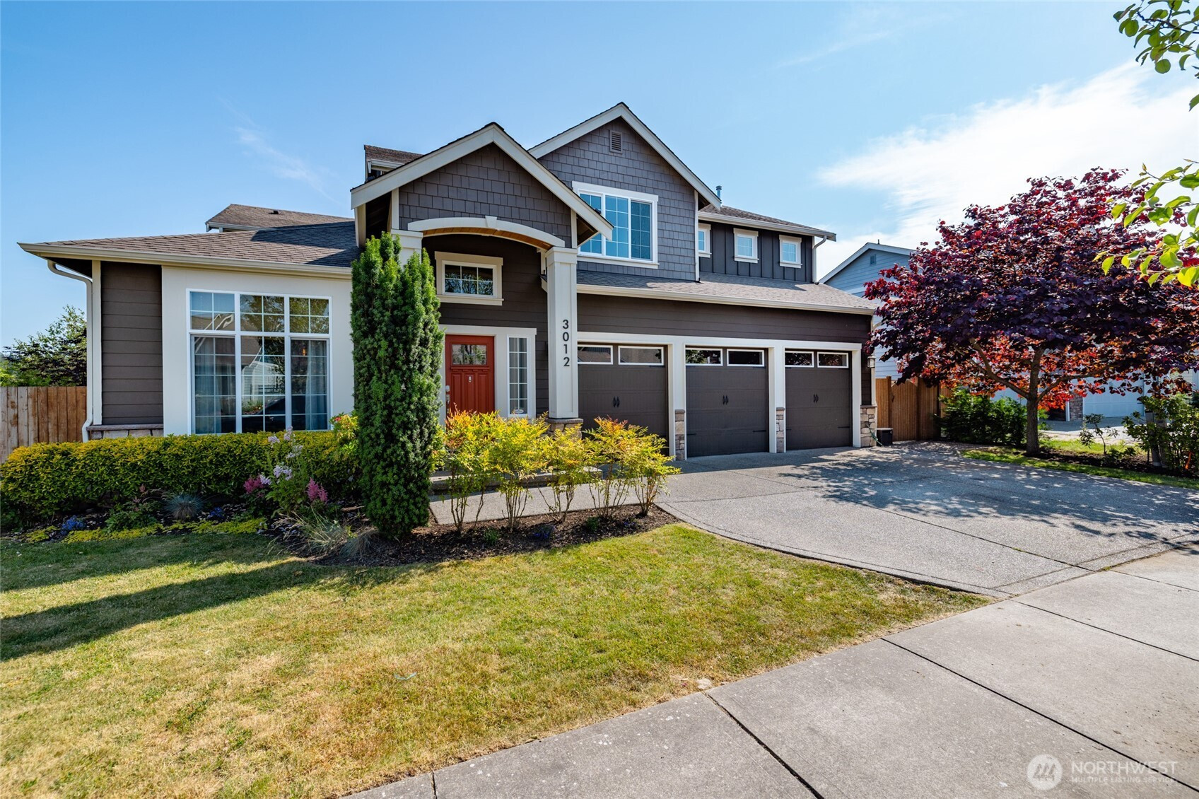 3012 Pine Creek Drive, Mount Vernon, WA 98273