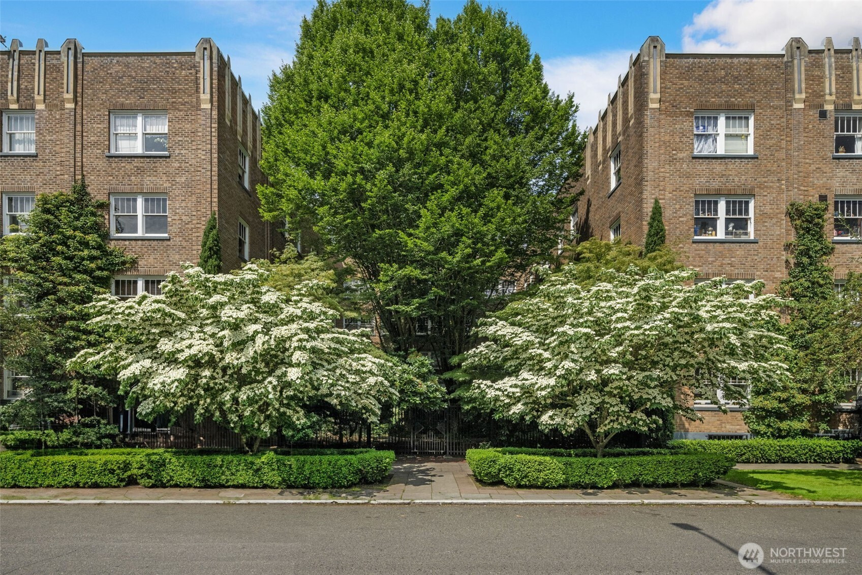 1631 16th Avenue, Seattle, WA 98122