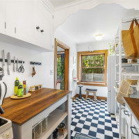 1631 16th Avenue, Seattle, WA 98122