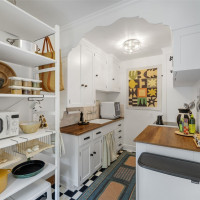 1631 16th Avenue, Seattle, WA 98122