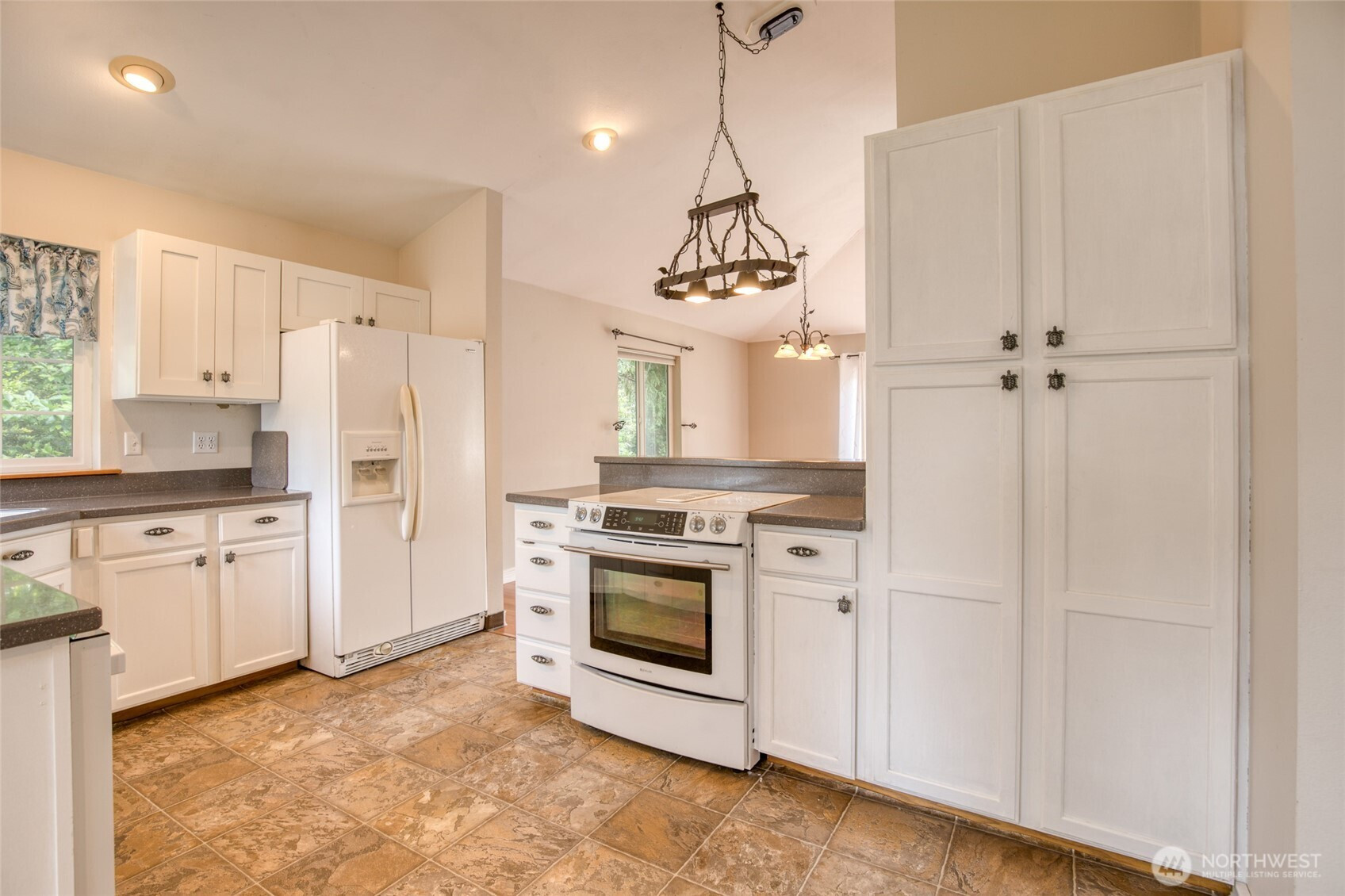 723 Trinity Court SE, Ocean Shores, WA 98569