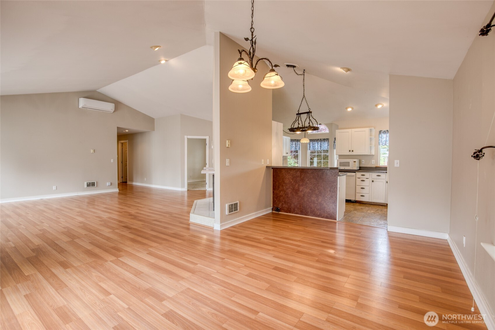 723 Trinity Court SE, Ocean Shores, WA 98569