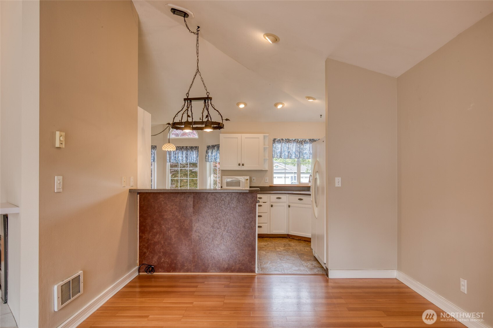 723 Trinity Court SE, Ocean Shores, WA 98569