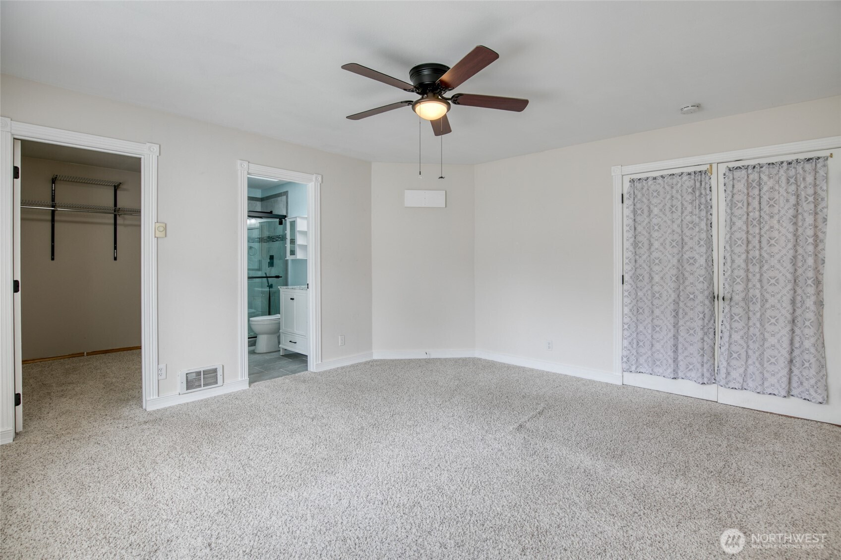 723 Trinity Court SE, Ocean Shores, WA 98569