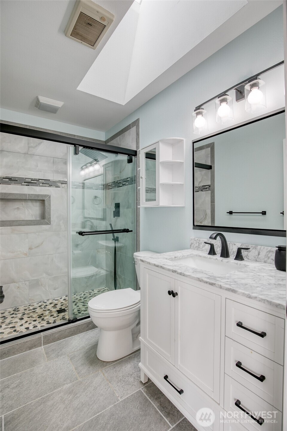 723 Trinity Court SE, Ocean Shores, WA 98569