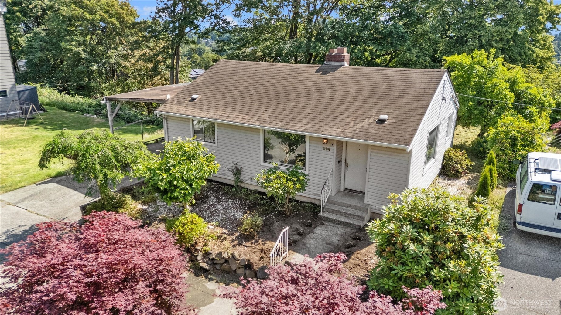336 25th Avenue E, Seattle, WA 98112