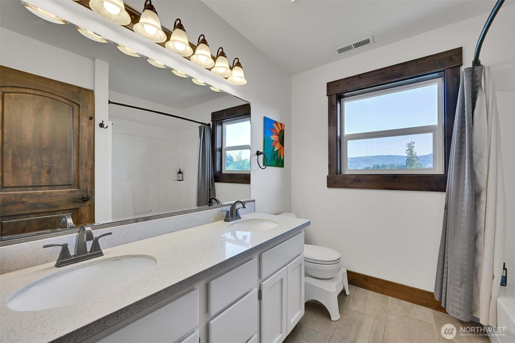 17325 Topaz Loop SE, Yelm, WA 98597