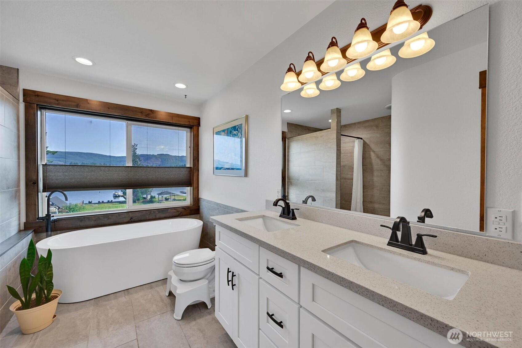 17325 Topaz Loop SE, Yelm, WA 98597