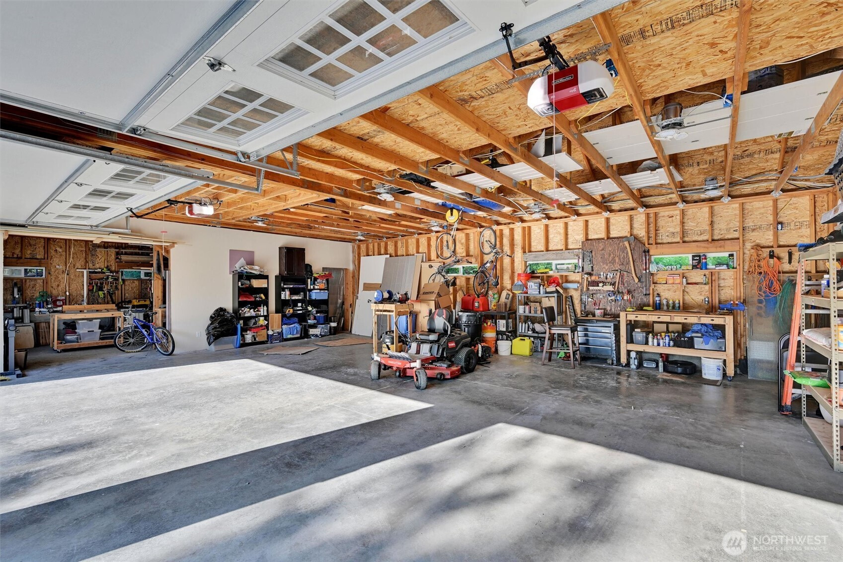 17325 Topaz Loop SE, Yelm, WA 98597