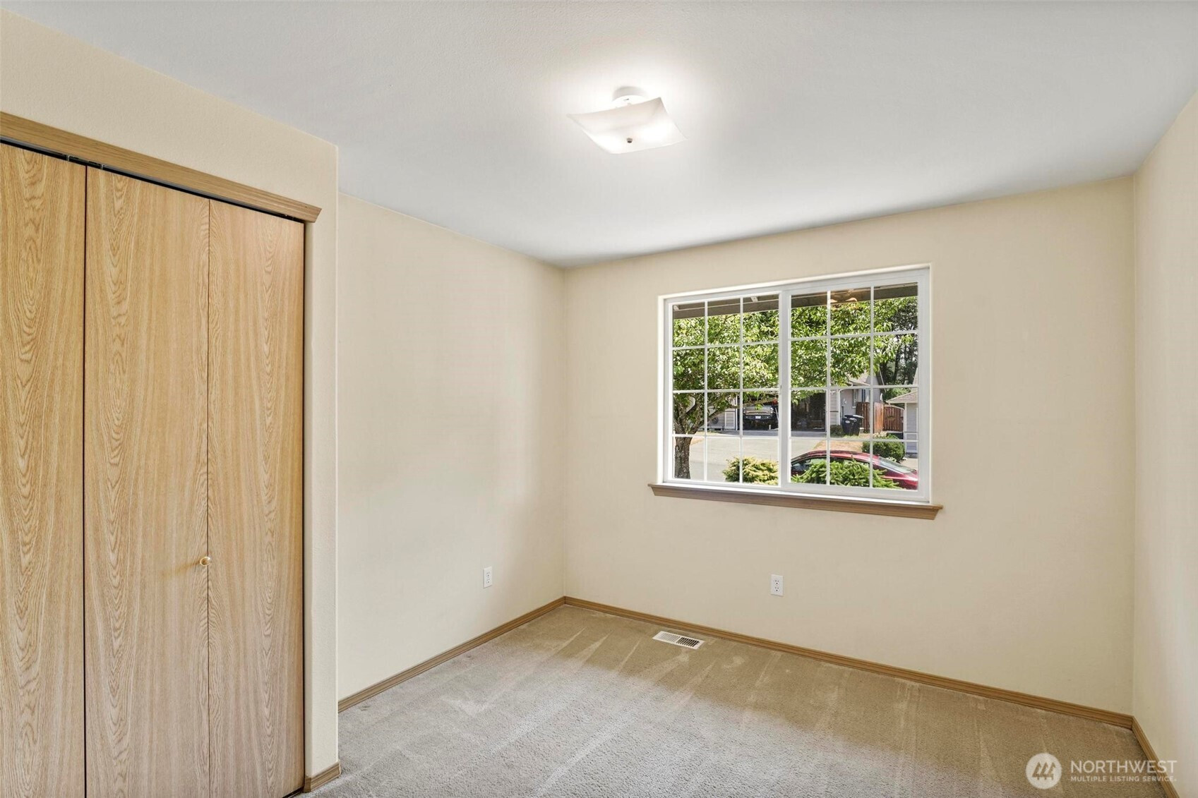 8506 8th Court SE, Olympia, WA 98513