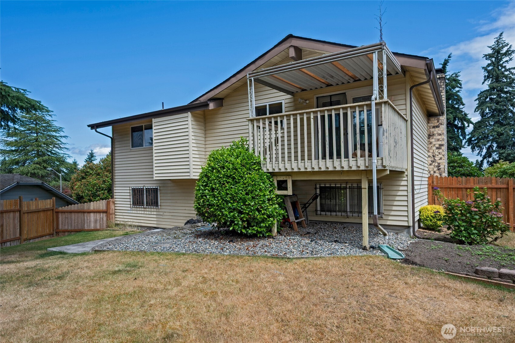 2907 SW 333rd Street, Federal Way, WA 98023
