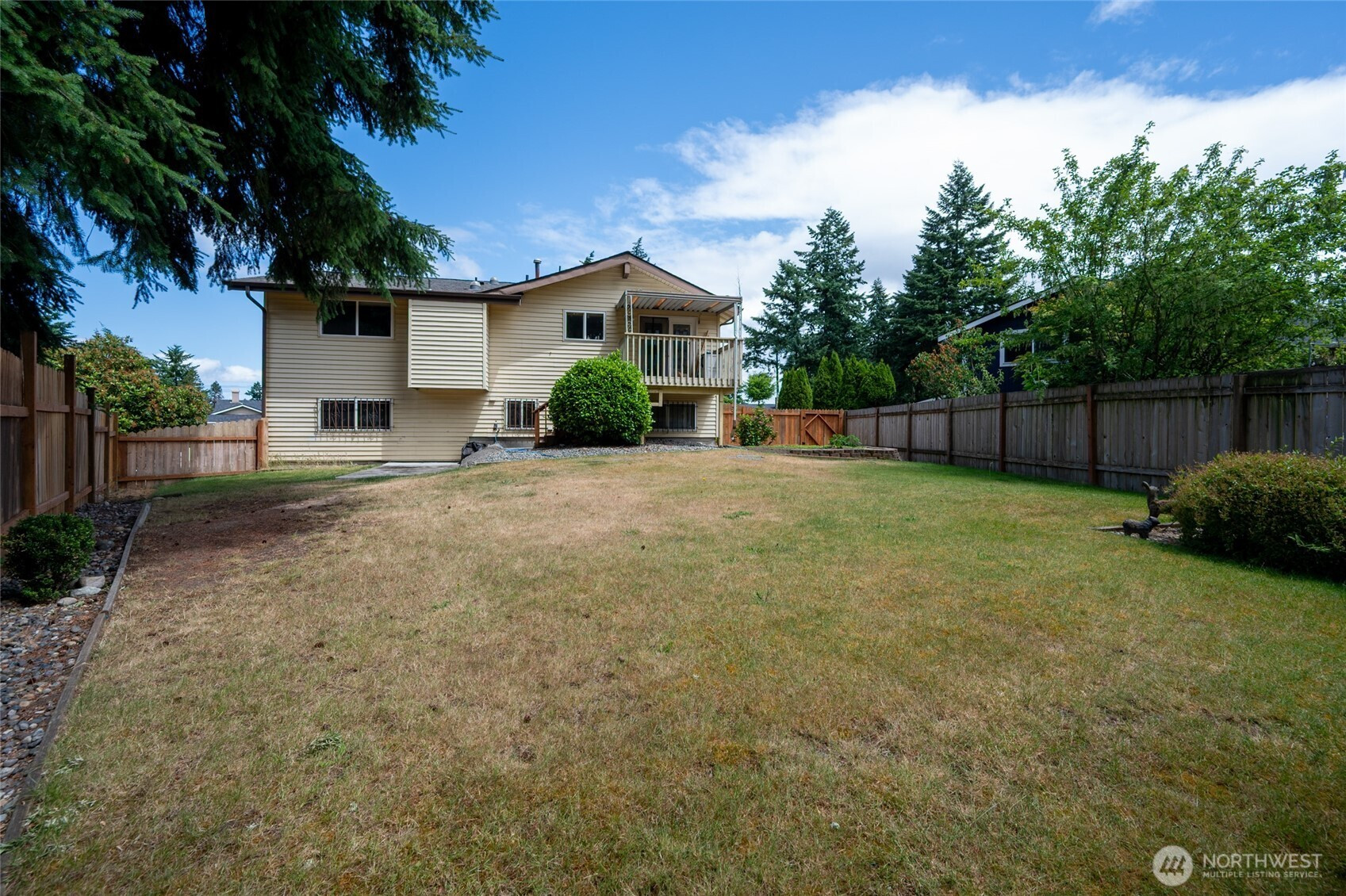 2907 SW 333rd Street, Federal Way, WA 98023