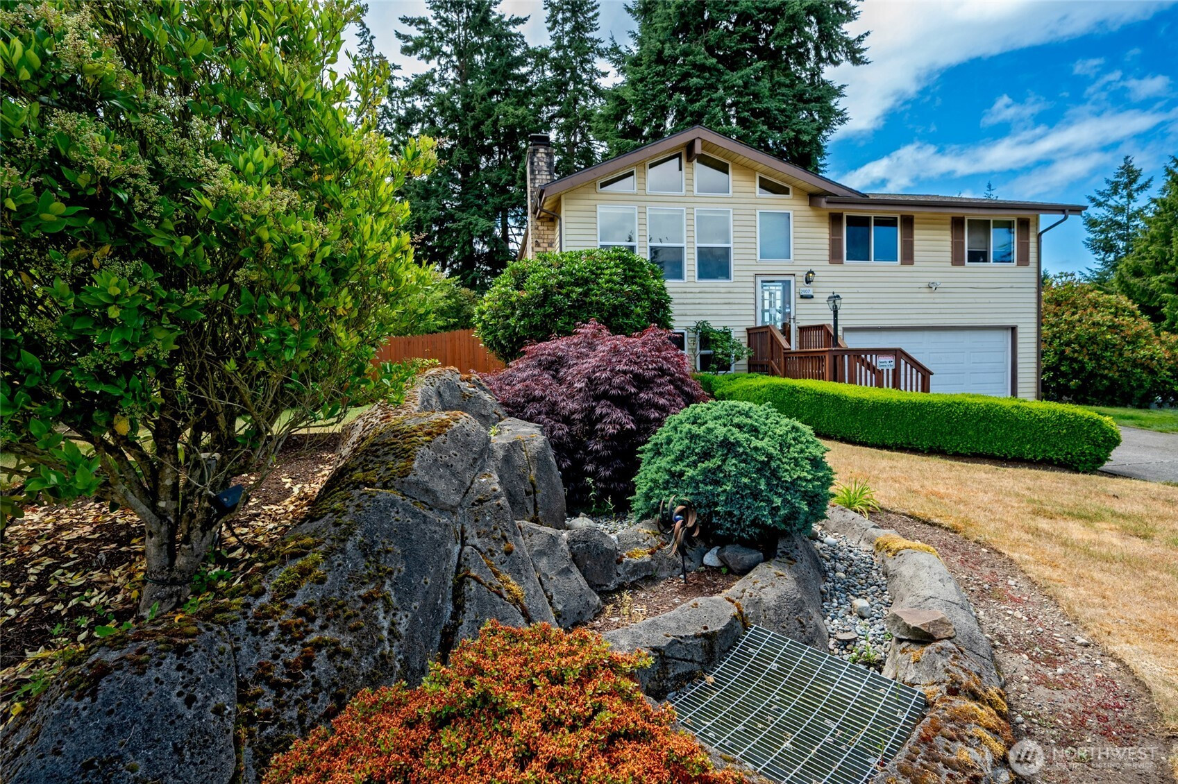 2907 SW 333rd Street, Federal Way, WA 98023