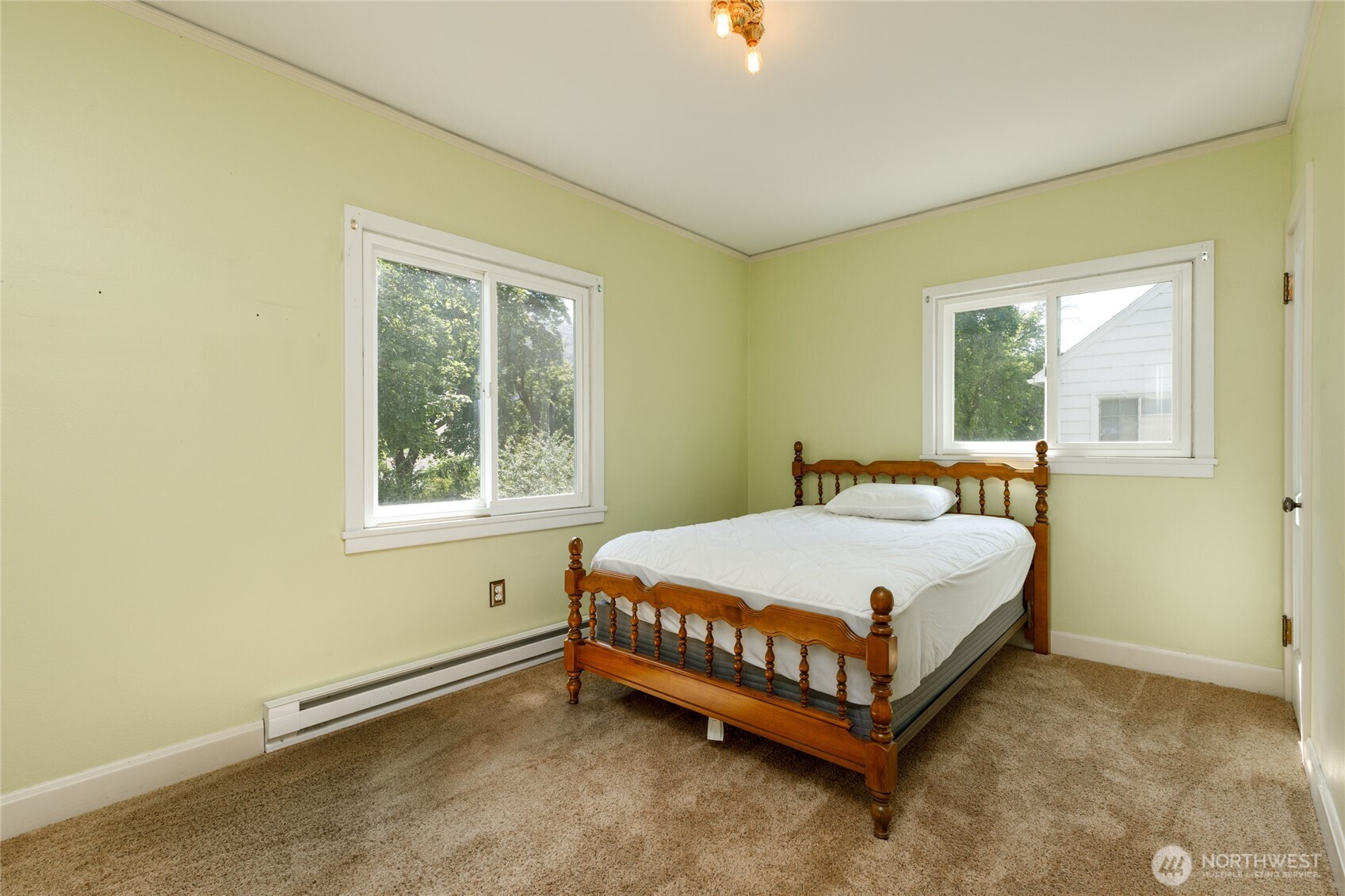 318 Columbia Avenue, Coulee Dam, WA 99116