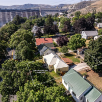 318 Columbia Avenue, Coulee Dam, WA 99116