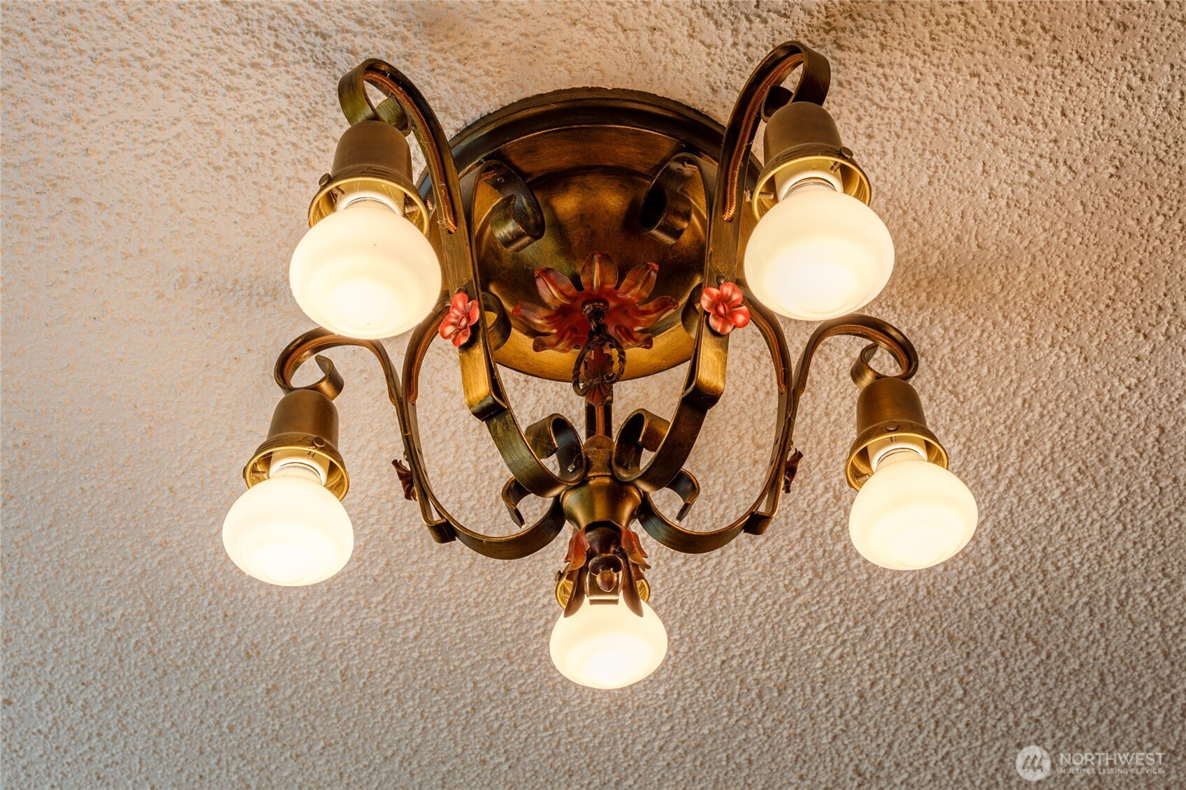 318 Columbia Avenue, Coulee Dam, WA 99116