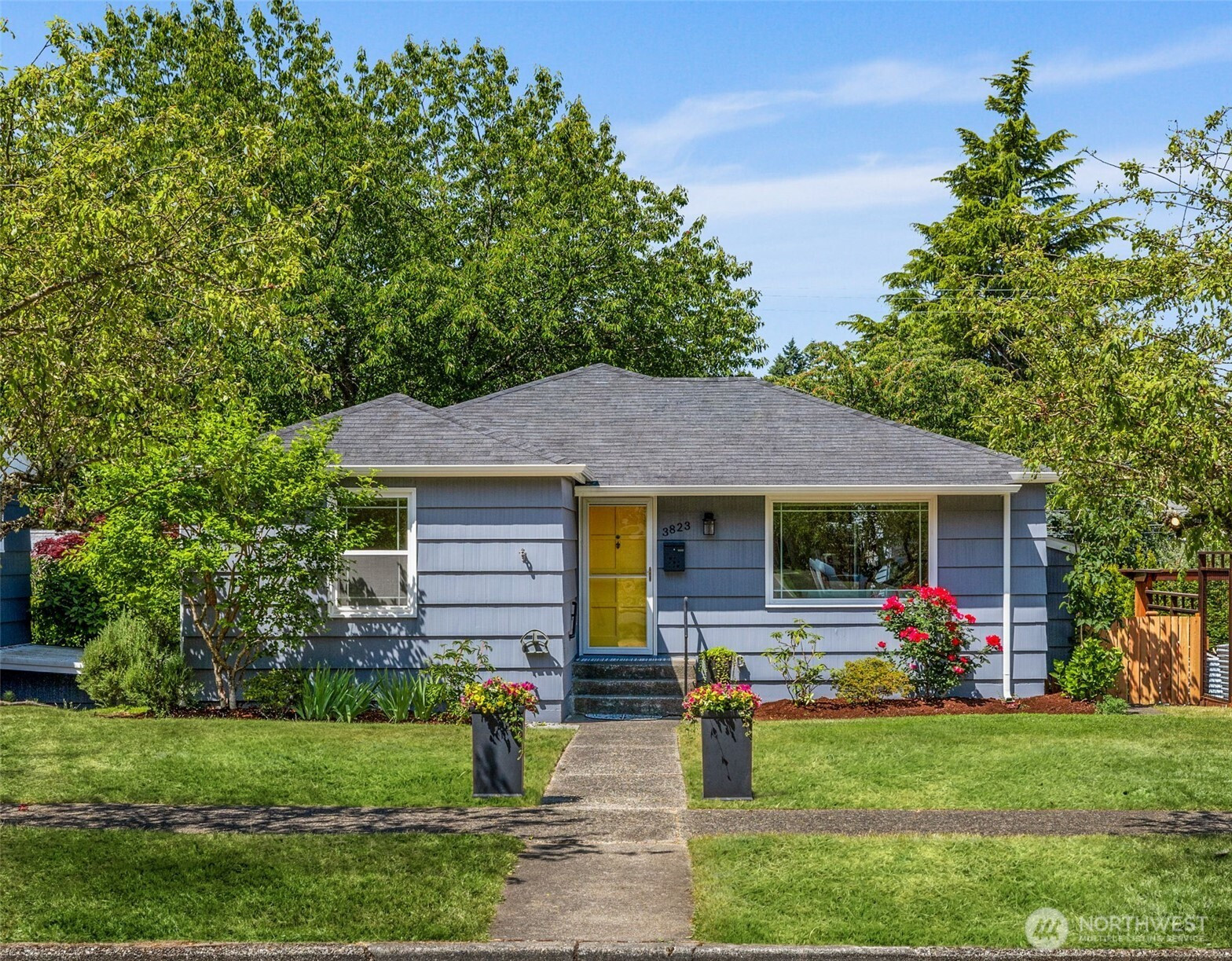 3823 SW 47th Avenue, Seattle, WA 98116