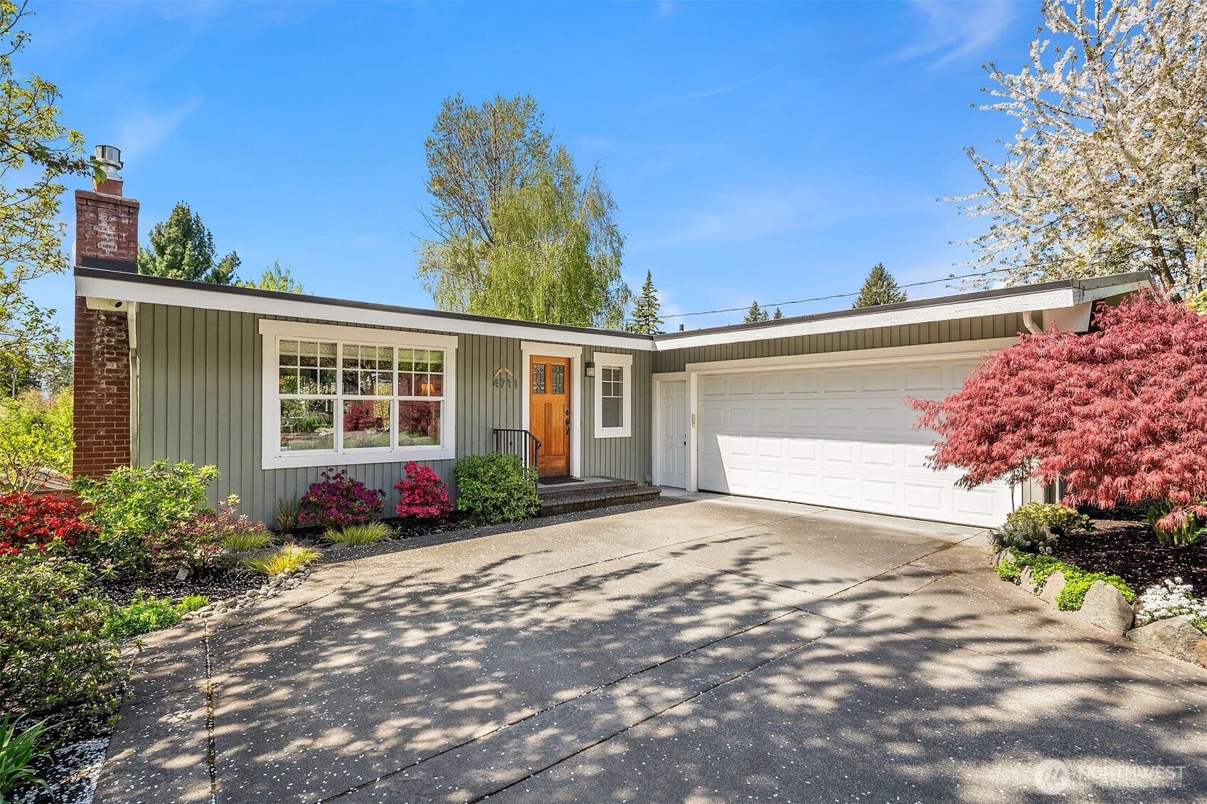 4711 110th Avenue NE, Kirkland, WA 98033