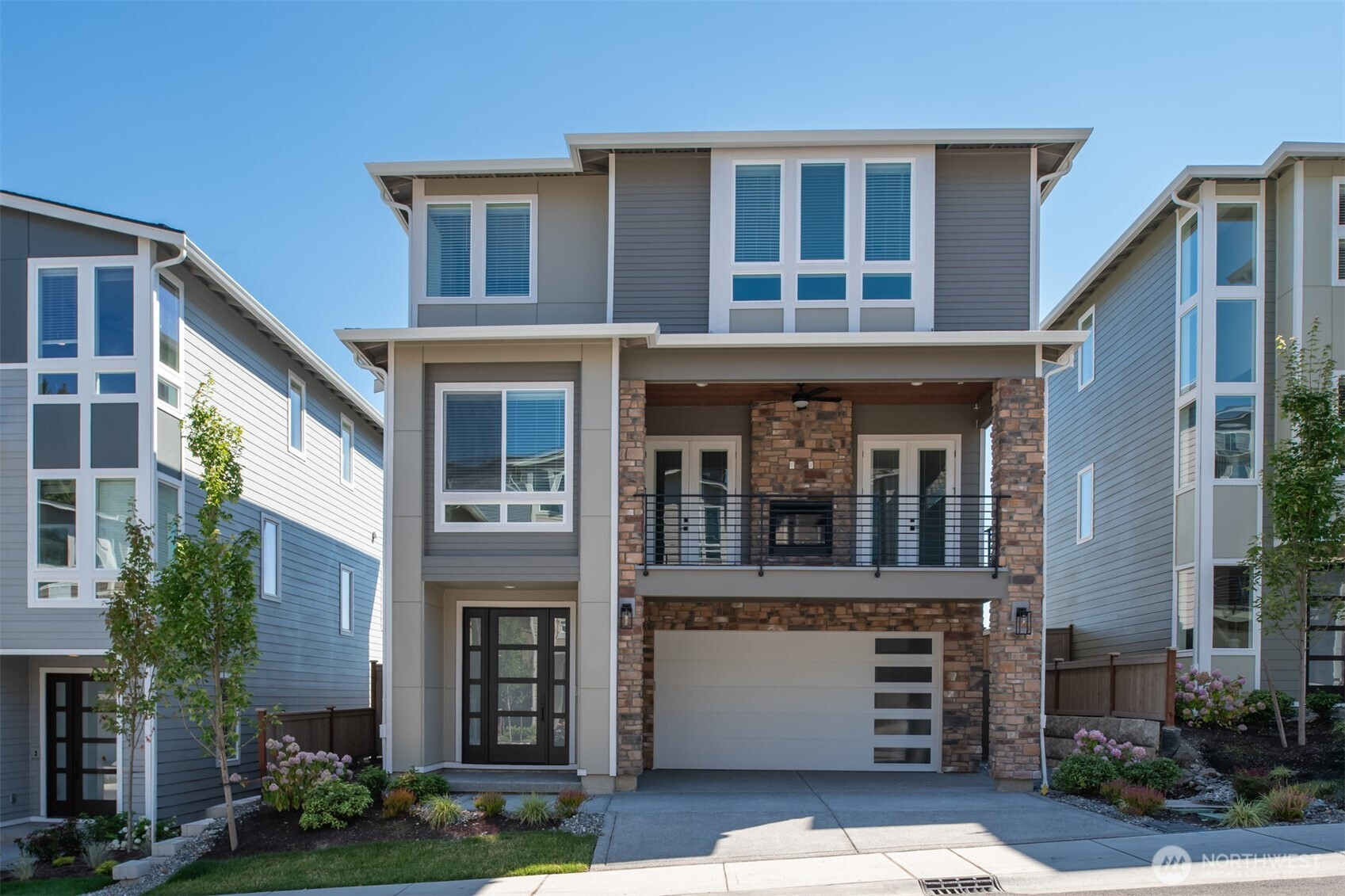 7559 S 130th Place, Seattle, WA 98178