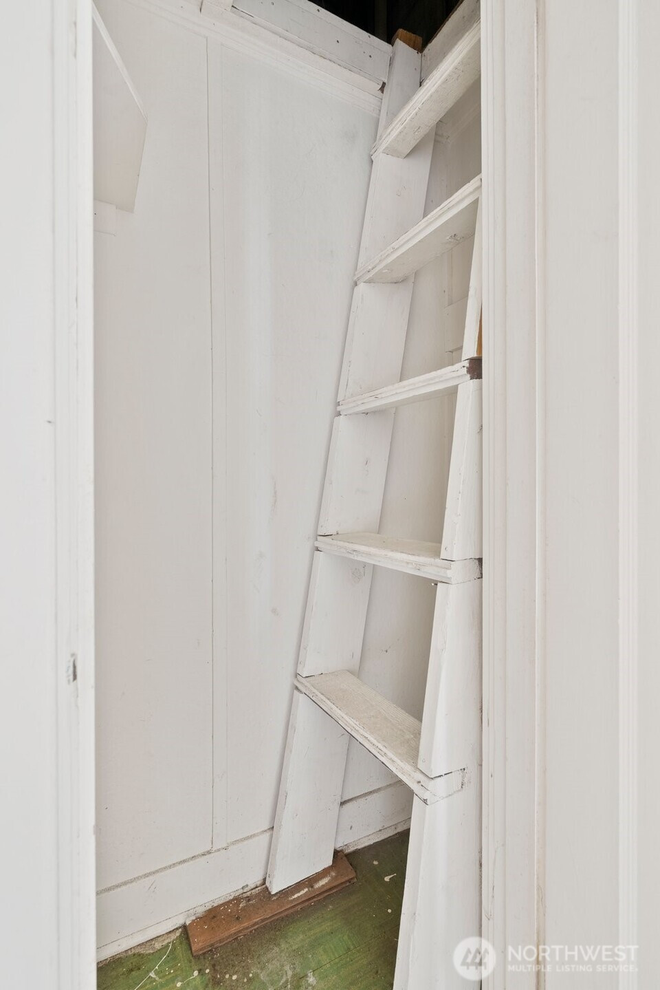 2120 E Spencer Lake Road, Shelton, WA 98584