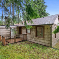 2120 E Spencer Lake Road, Shelton, WA 98584