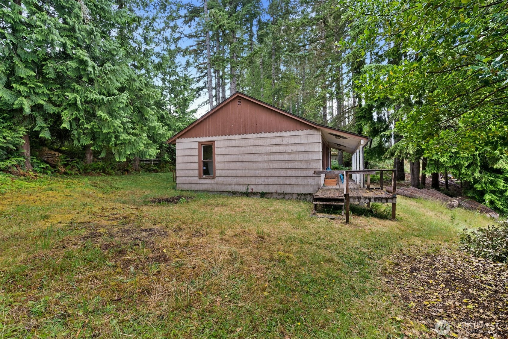 2120 E Spencer Lake Road, Shelton, WA 98584