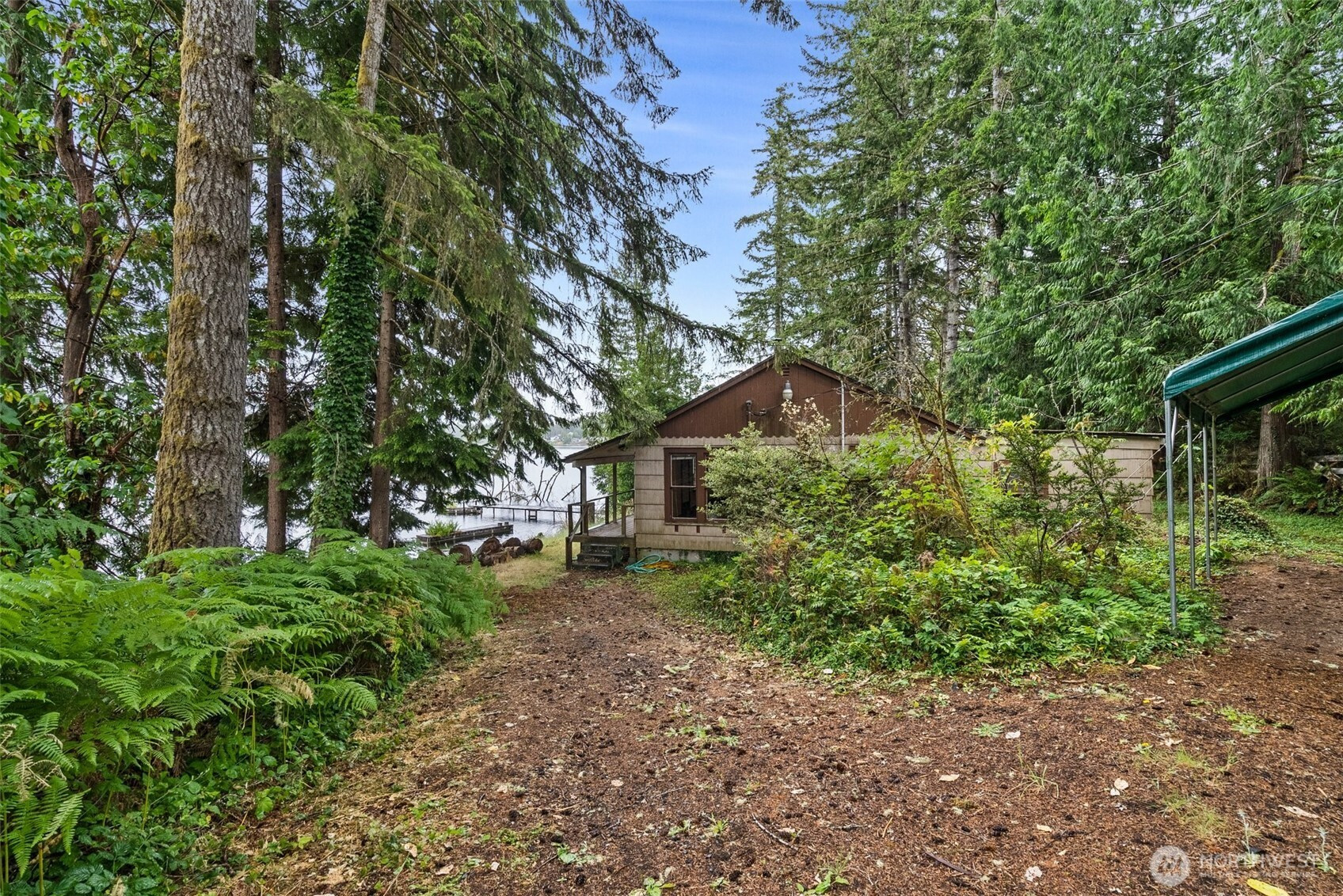 2120 E Spencer Lake Road, Shelton, WA 98584