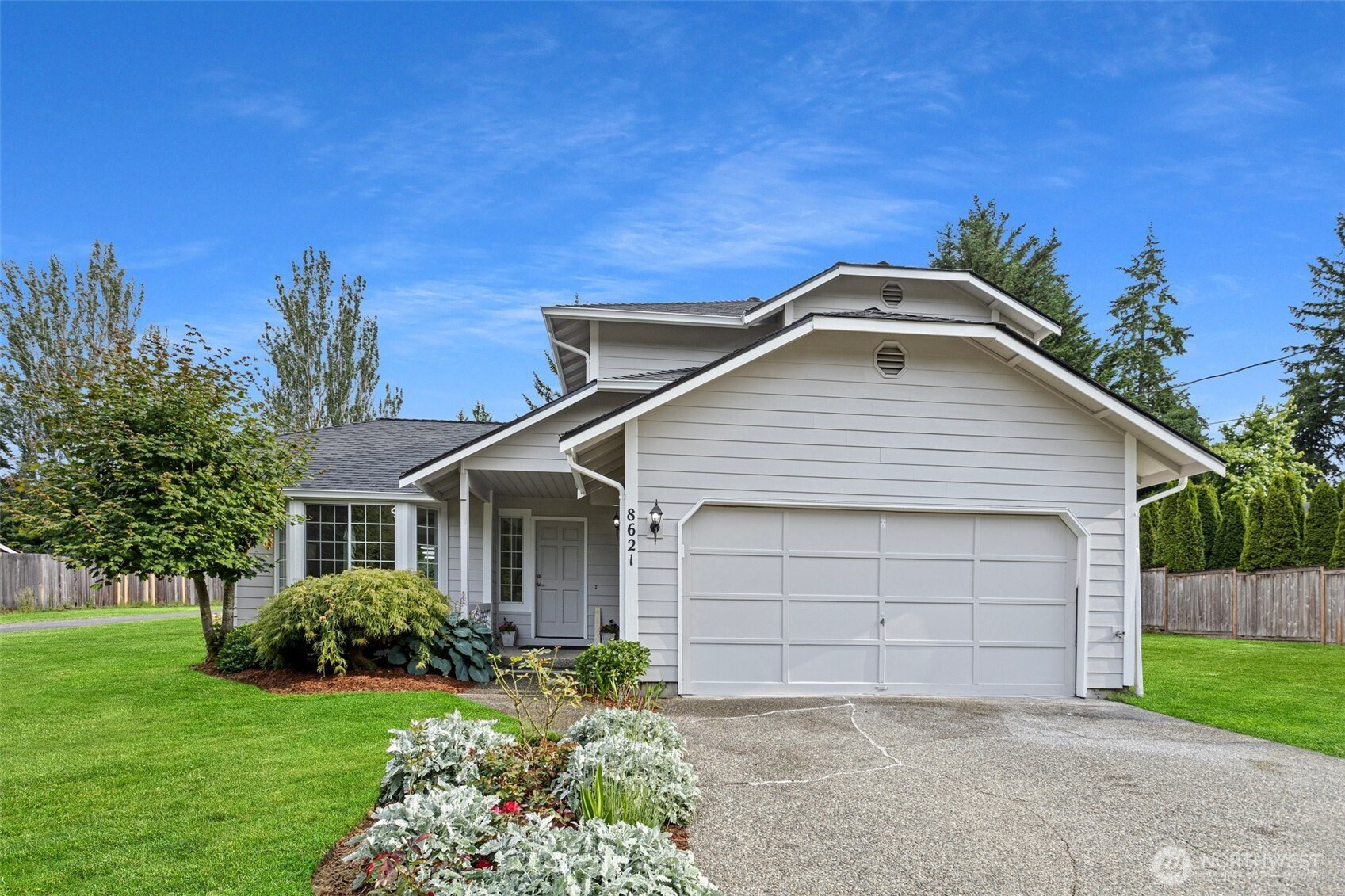 8621 NE 141st Street, Kirkland, WA 98034
