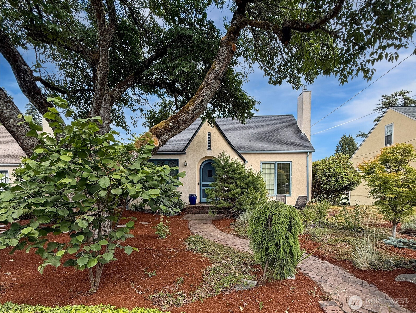 424 Rogers Street NW, Olympia, WA 98502