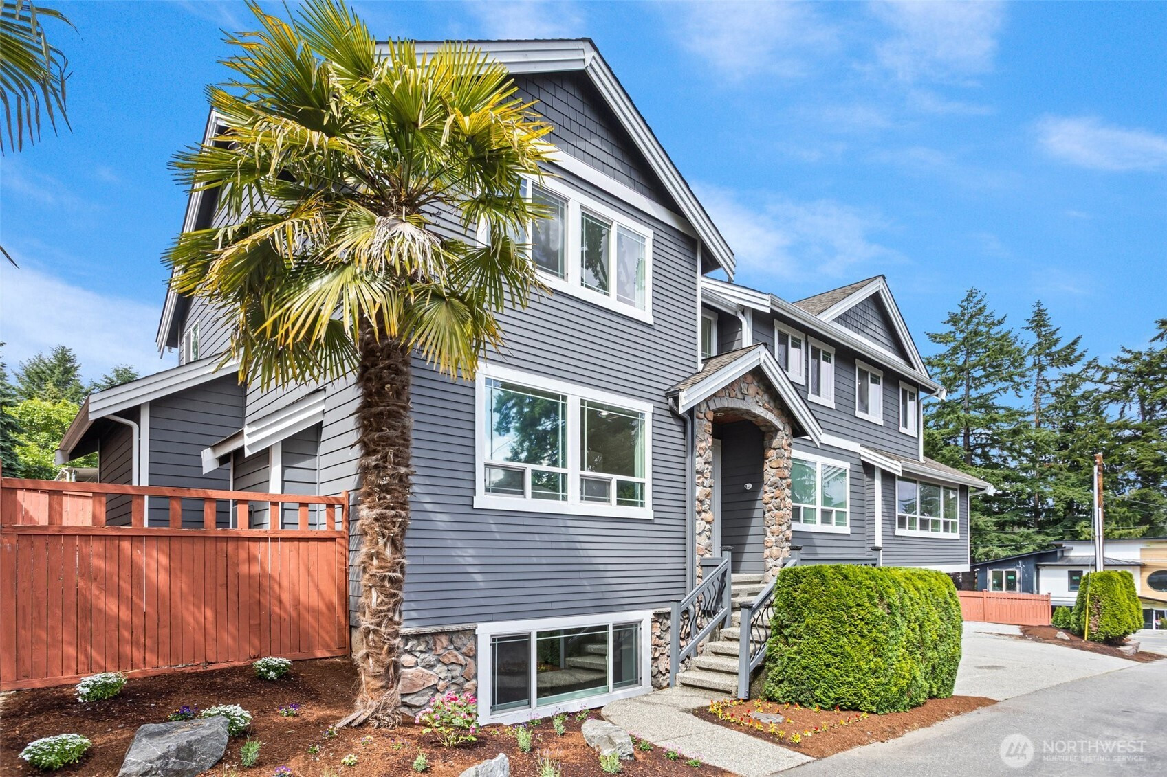 15006 Old Manor Way, Lynnwood, WA 98087