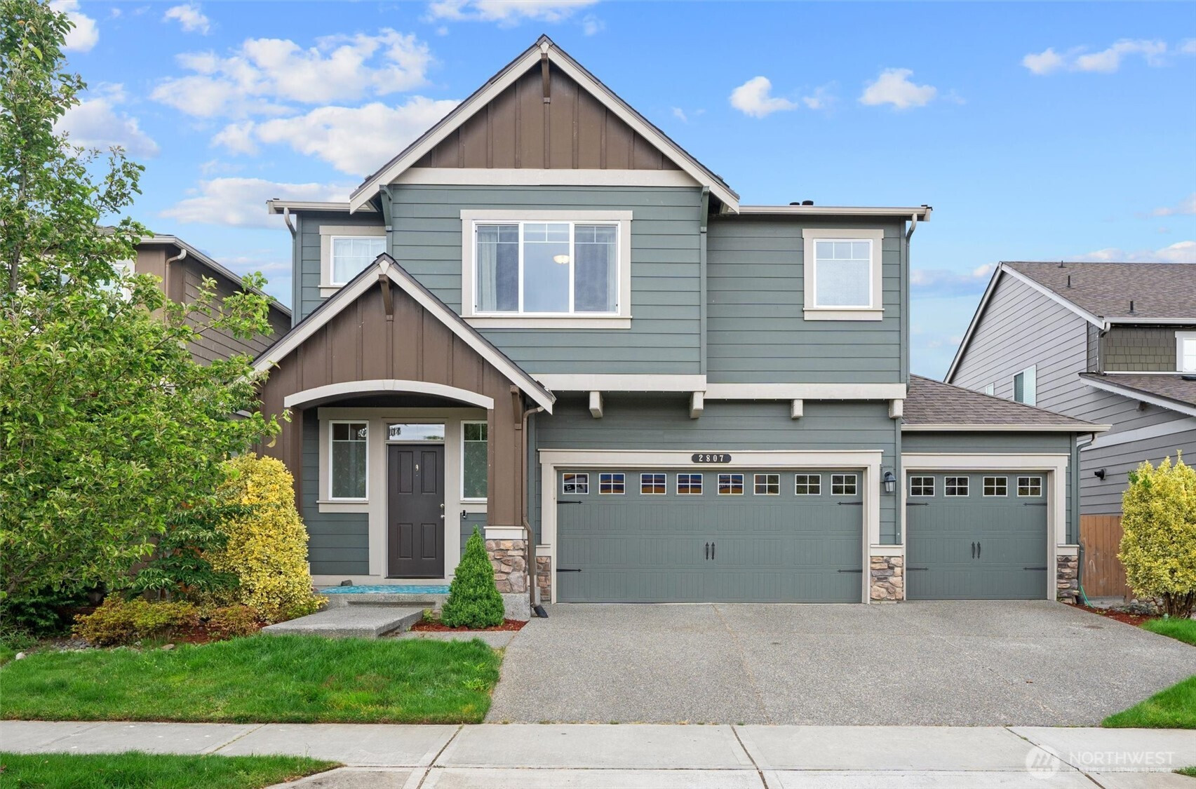 2807 13th Avenue Ct NW, Puyallup, WA 98371